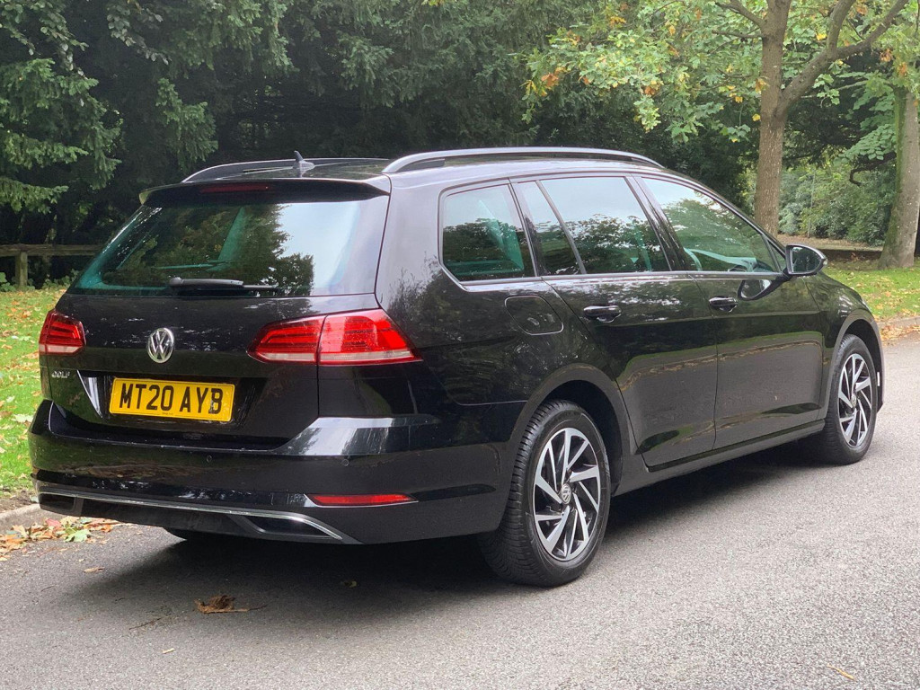 View VOLKSWAGEN GOLF 1.5 TSI EVO Match Edition