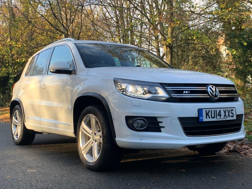 View VOLKSWAGEN TIGUAN R LINE TDI BLUEMOTION TECHNOLOGY 4MOTION