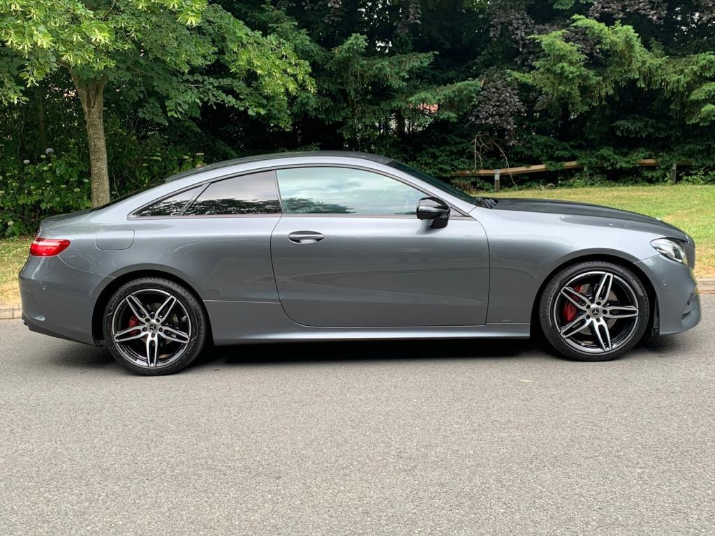 View MERCEDES-BENZ E CLASS E 220 D AMG LINE