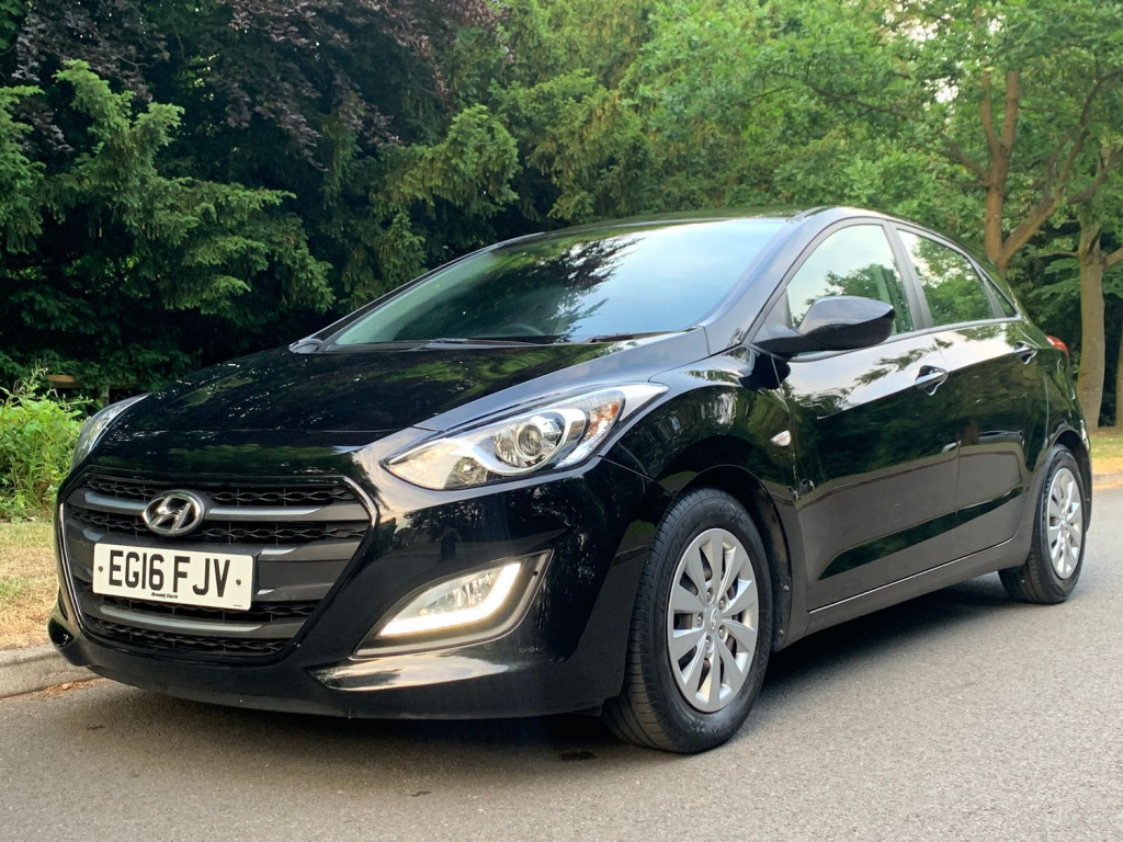 HYUNDAI I30