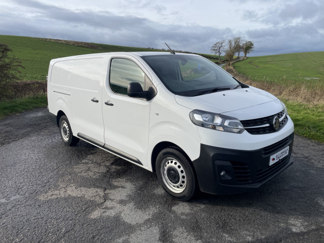 VAUXHALL VIVARO 1.5 Turbo D 2900 Dynamic