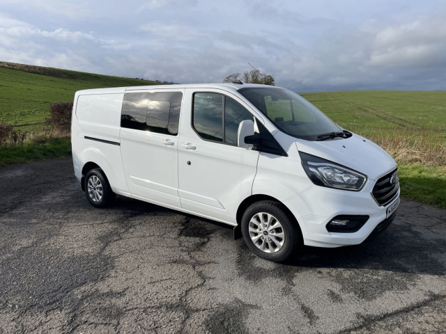 FORD TRANSIT 2.0 Transit Custom Limited DCiV 300 L2 2.0L EcoBlue 130PS FWD 6 Speed Manual