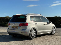 VOLKSWAGEN GOLF SV