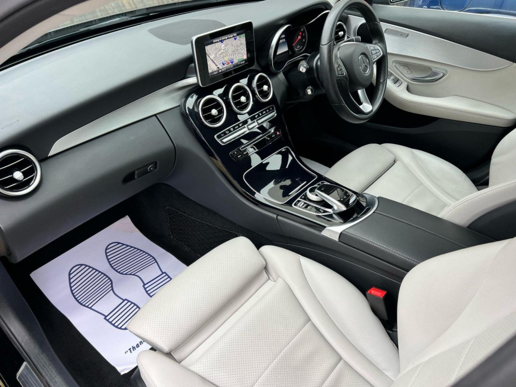 MERCEDES-BENZ C CLASS