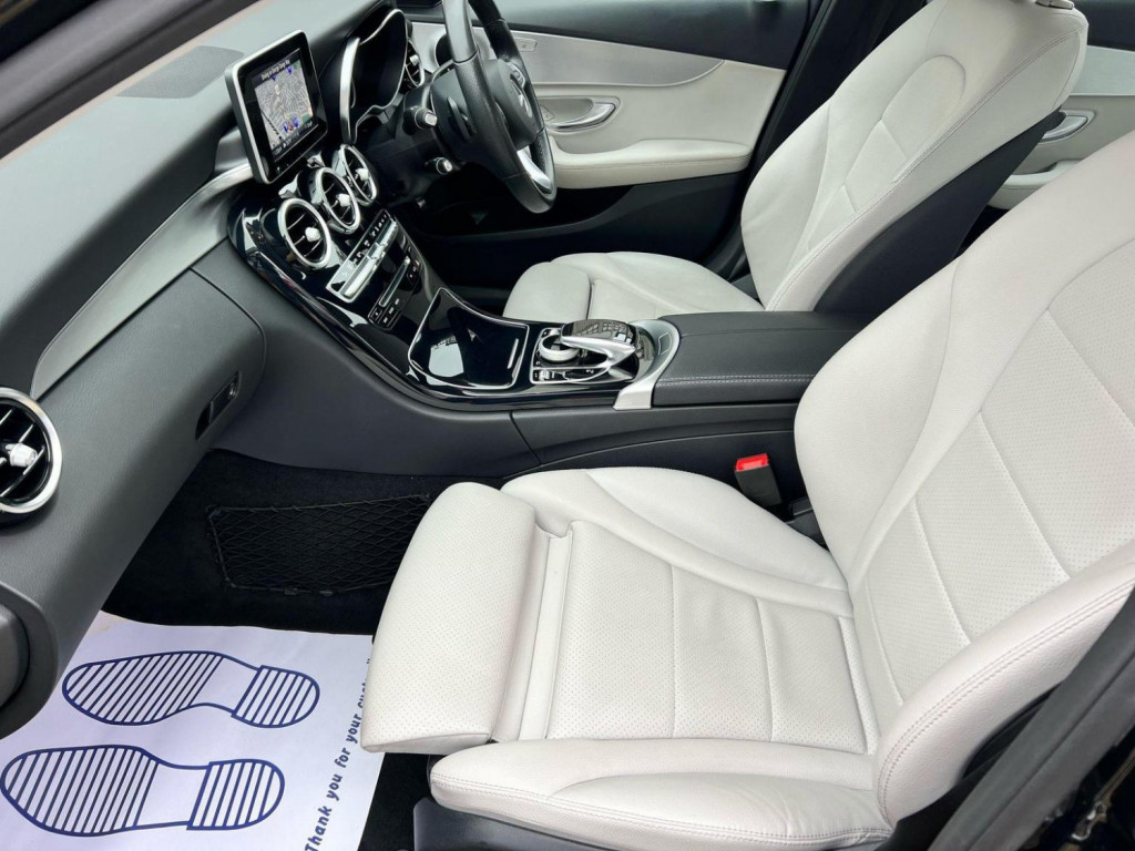 MERCEDES-BENZ C CLASS