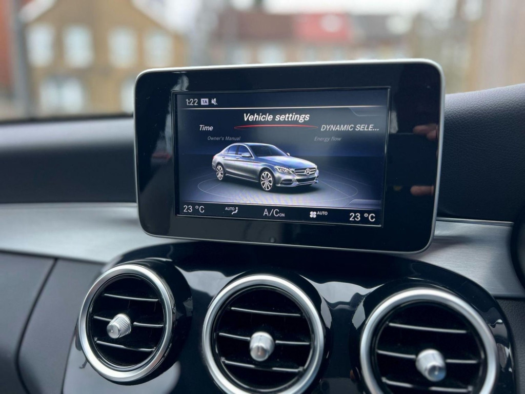 MERCEDES-BENZ C CLASS