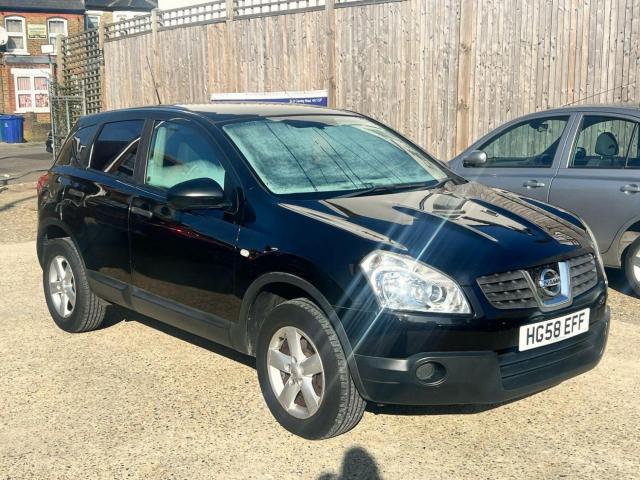 NISSAN QASHQAI 1.6 Visia 2WD 5dr