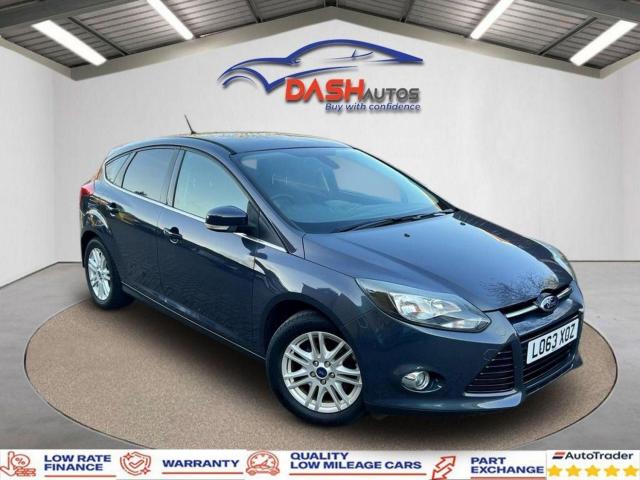 FORD FOCUS 1.6 Titanium Powershift Euro 5 5dr