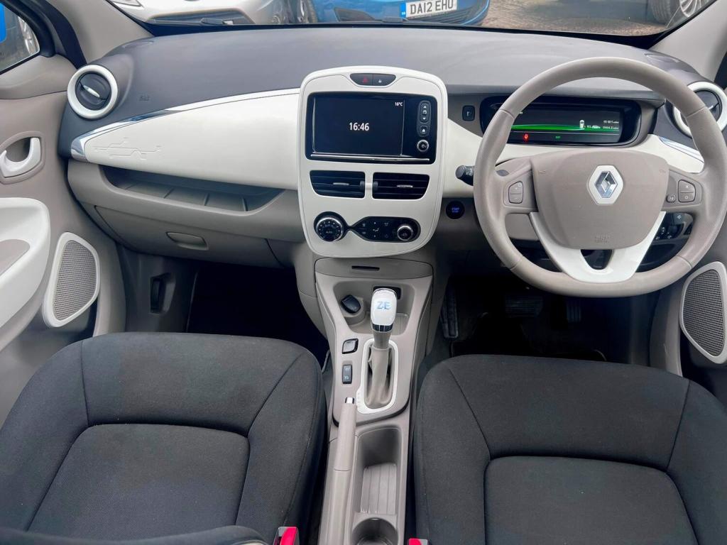 RENAULT ZOE