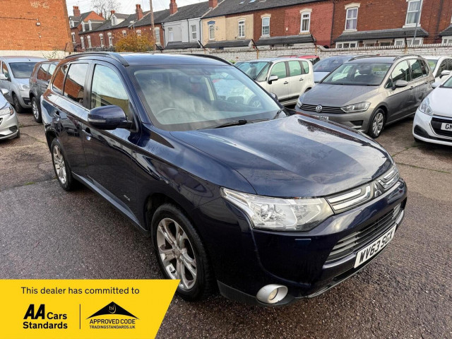 MITSUBISHI OUTLANDER