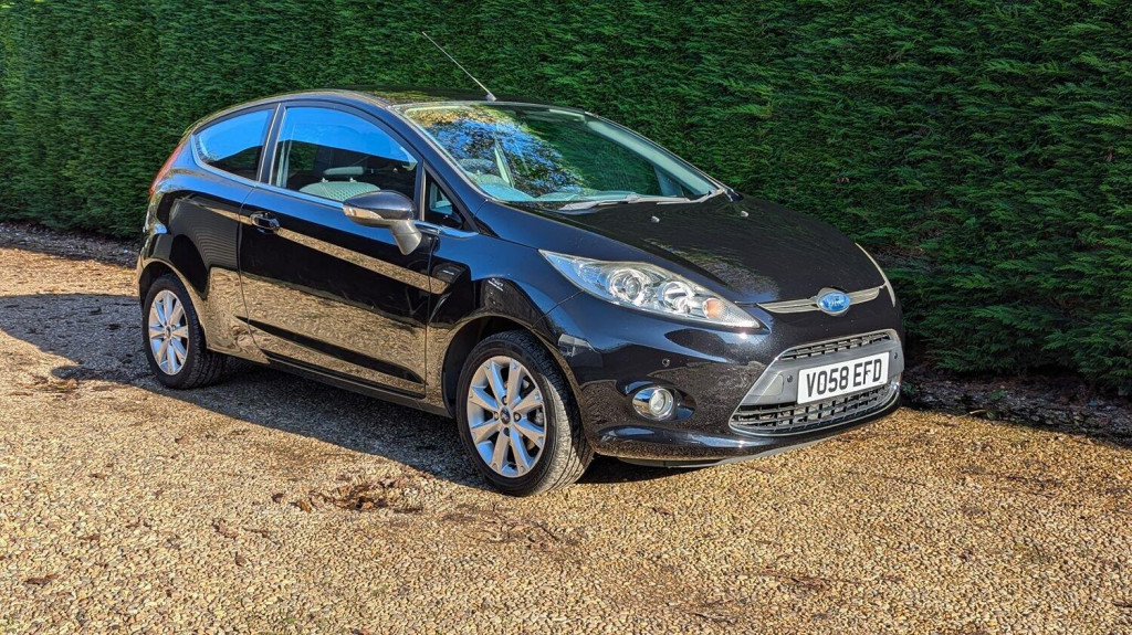 FORD FIESTA 1.3 Zetec