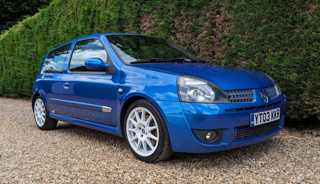 RENAULT CLIO RENAULTSPORT 172 CUP 16V