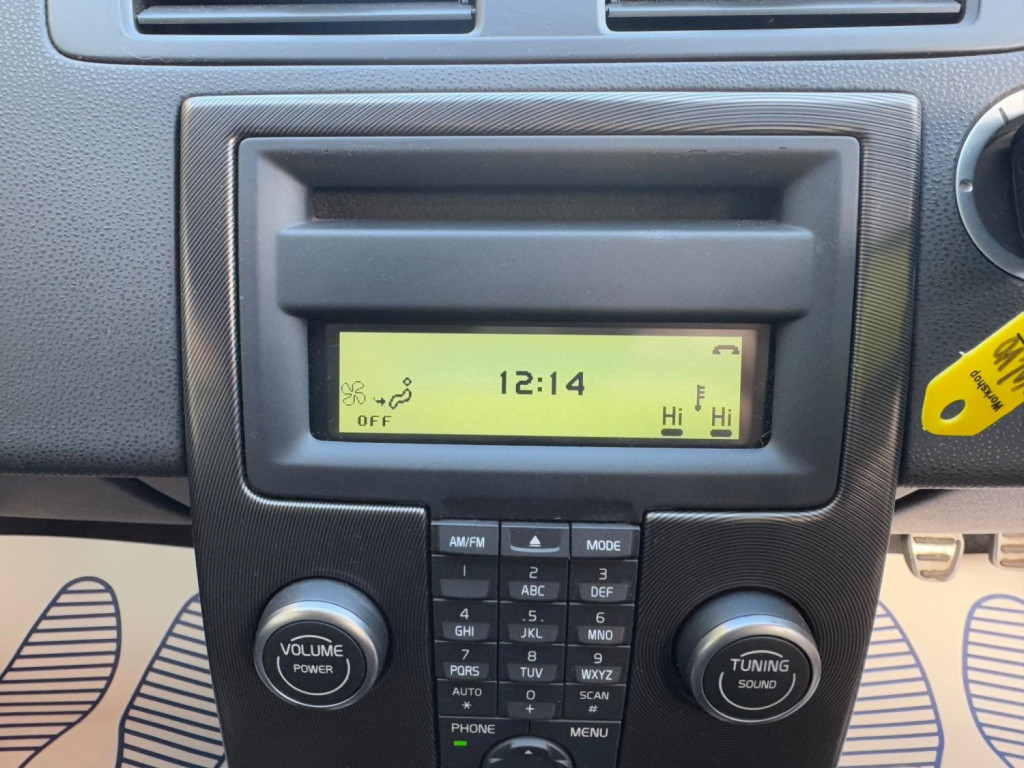 VOLVO C30