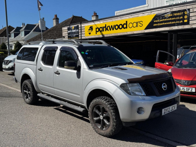 NISSAN NAVARA