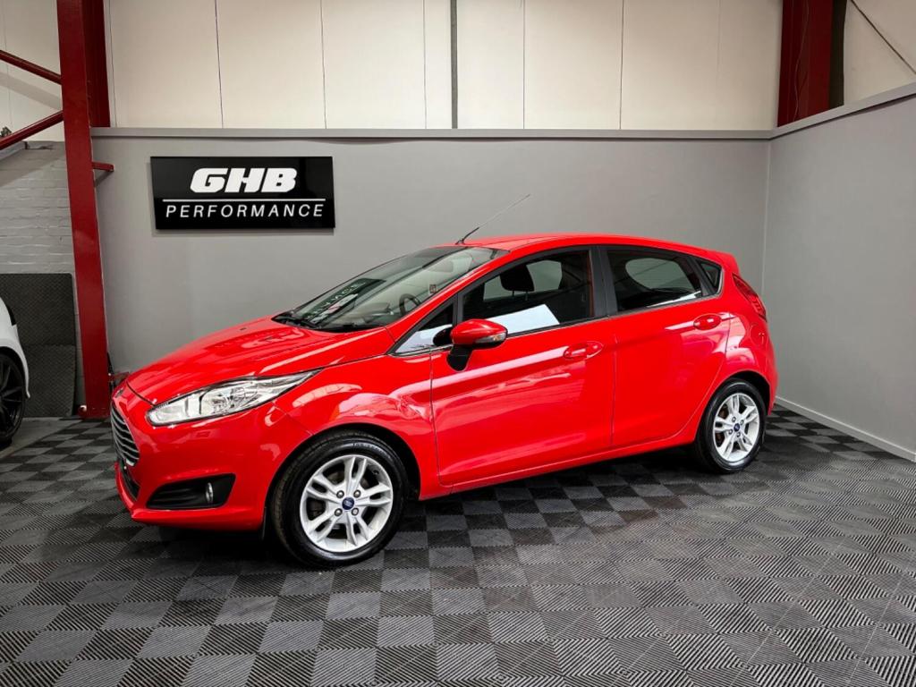 View FORD FIESTA 1.3 Zetec
