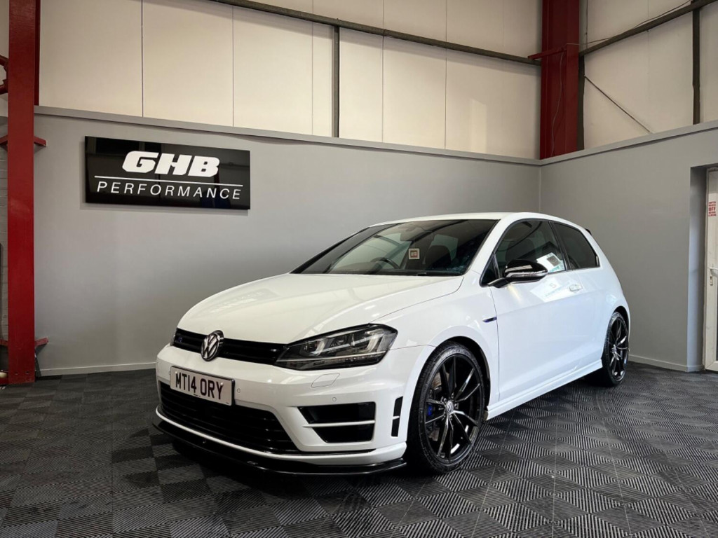 View VOLKSWAGEN GOLF 2.0 TSI BlueMotion Tech R 