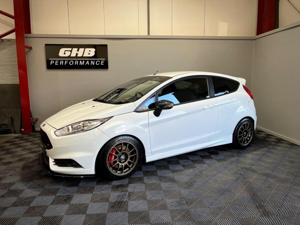 View FORD FIESTA 1.6 T EcoBoost ST-3 