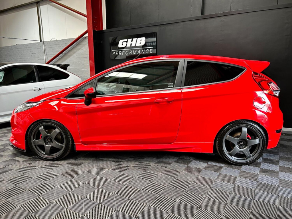View FORD FIESTA 1.6 T EcoBoost ST-3 