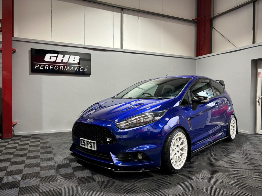 View FORD FIESTA 1.6 T EcoBoost ST-2 
