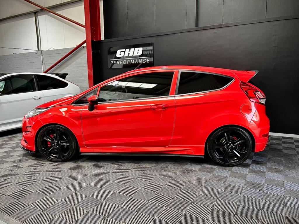 View FORD FIESTA 1.6 T EcoBoost ST-2 