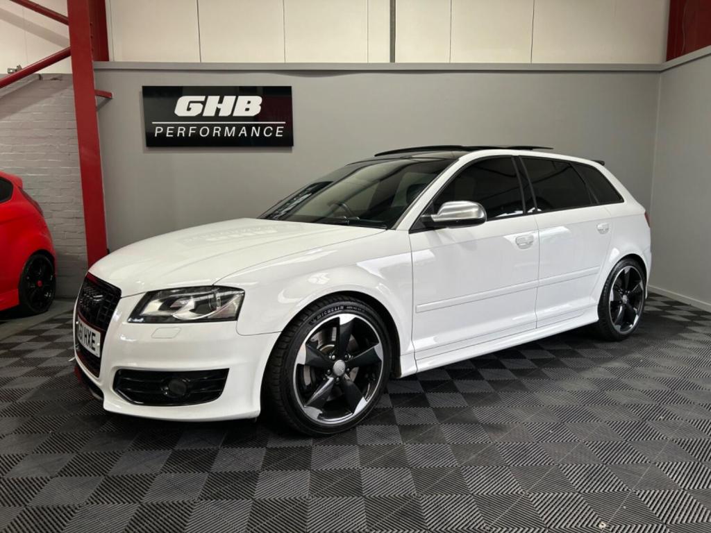 View AUDI S3 2.0 TFSI Black Edition 