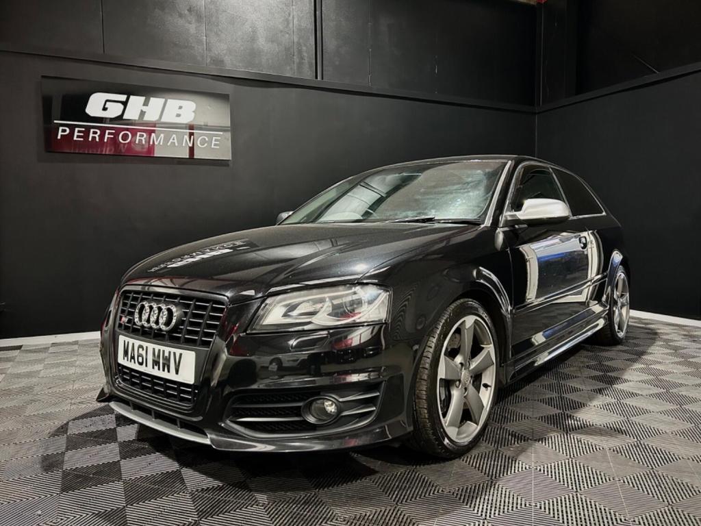 View AUDI S3 2.0 TFSI Black Edition 