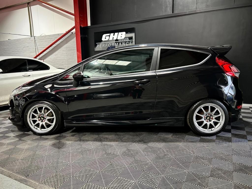 View FORD FIESTA 1.0 T EcoBoost Zetec S 