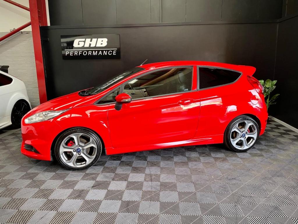 View FORD FIESTA 1.6 T EcoBoost ST-2 