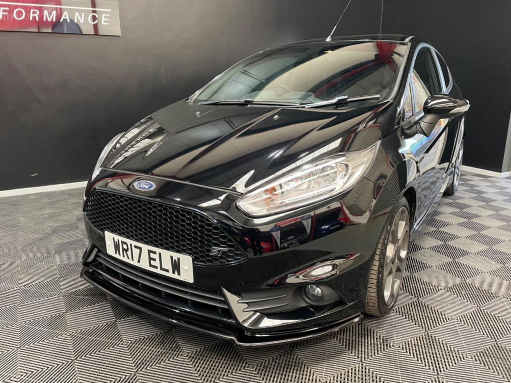 View FORD FIESTA 1.6 T EcoBoost ST-3 