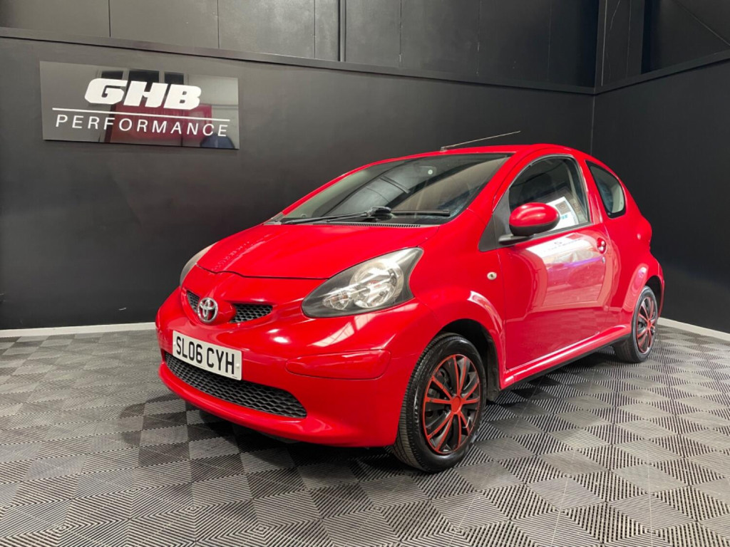 View TOYOTA AYGO 1.0 VVT-i +