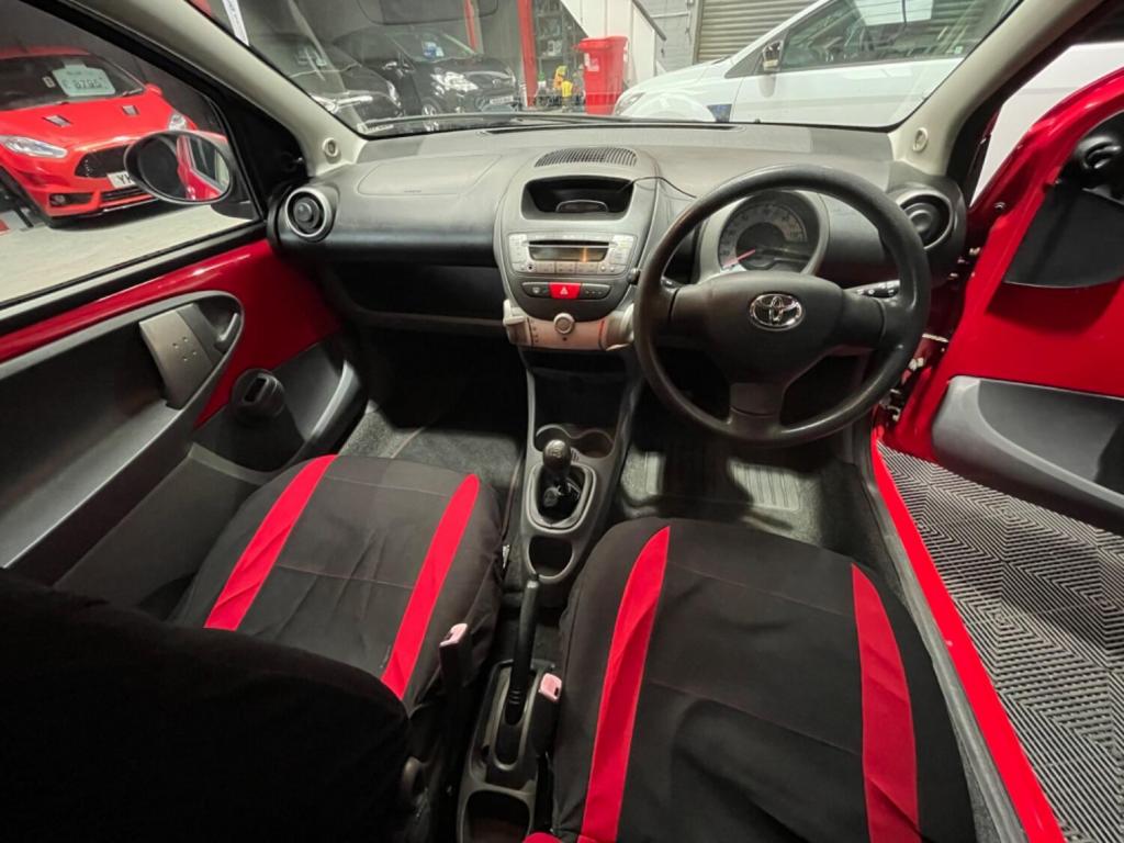 TOYOTA AYGO
