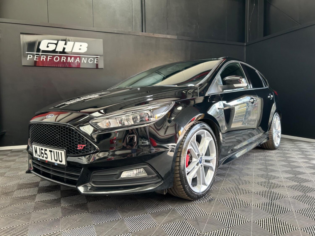 View FORD FOCUS 2.0 T EcoBoost ST-3