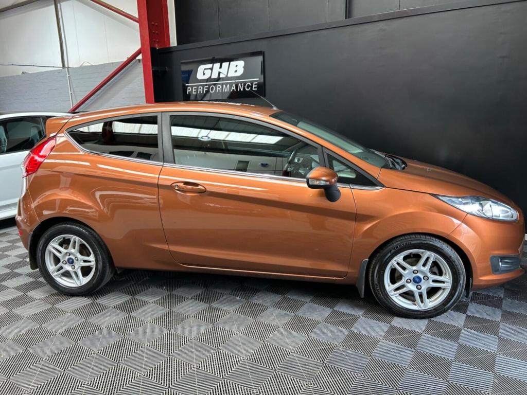 FORD FIESTA