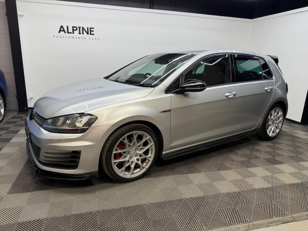 View VOLKSWAGEN GOLF 2.0 TDI BlueMotion Tech GTD