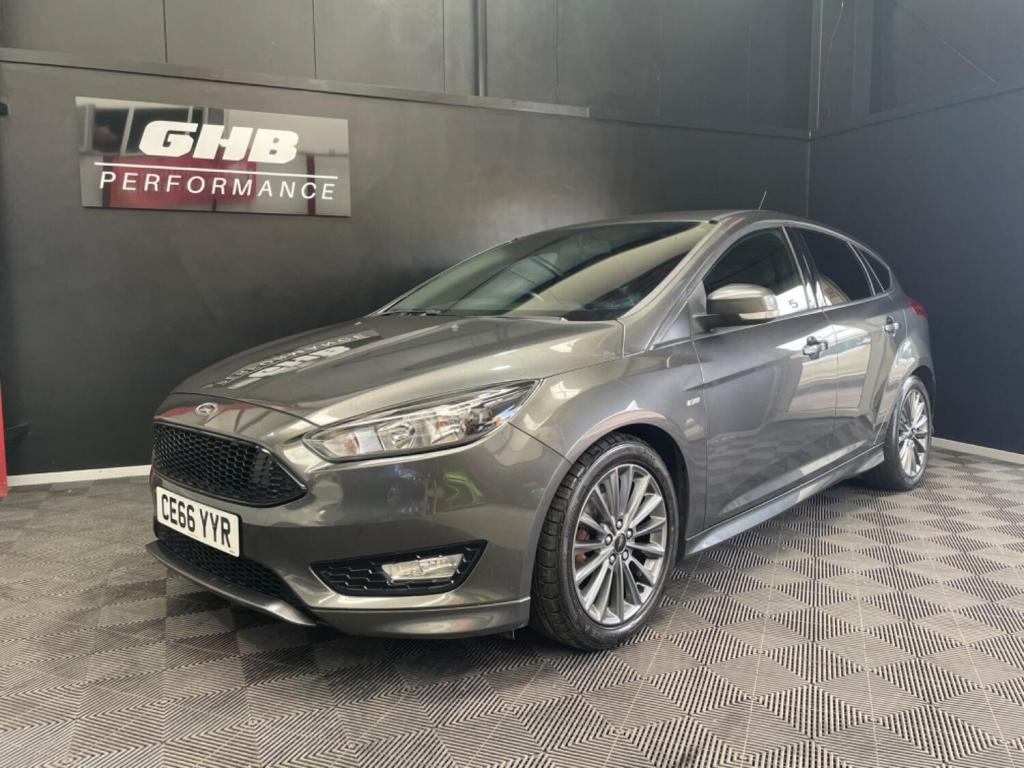View FORD FOCUS 1.0 T EcoBoost ST-Line