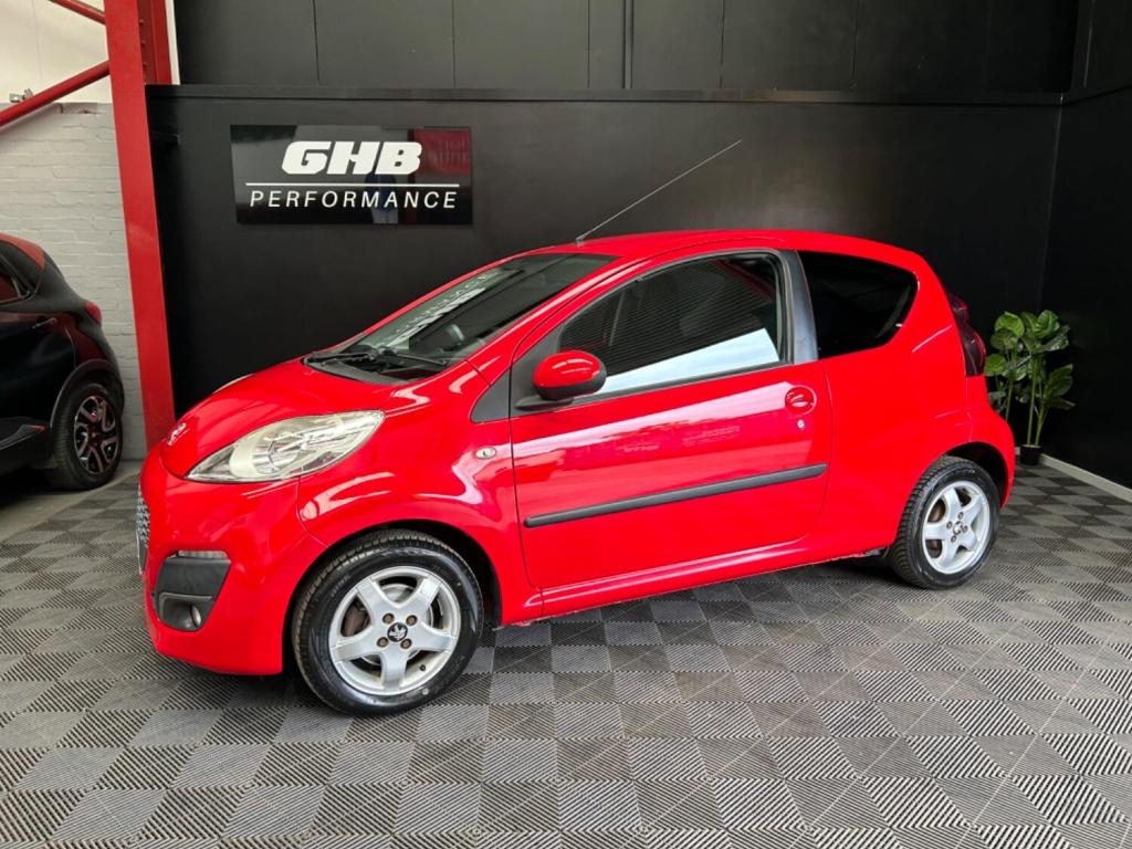 View PEUGEOT 107 1.0 12V Allure