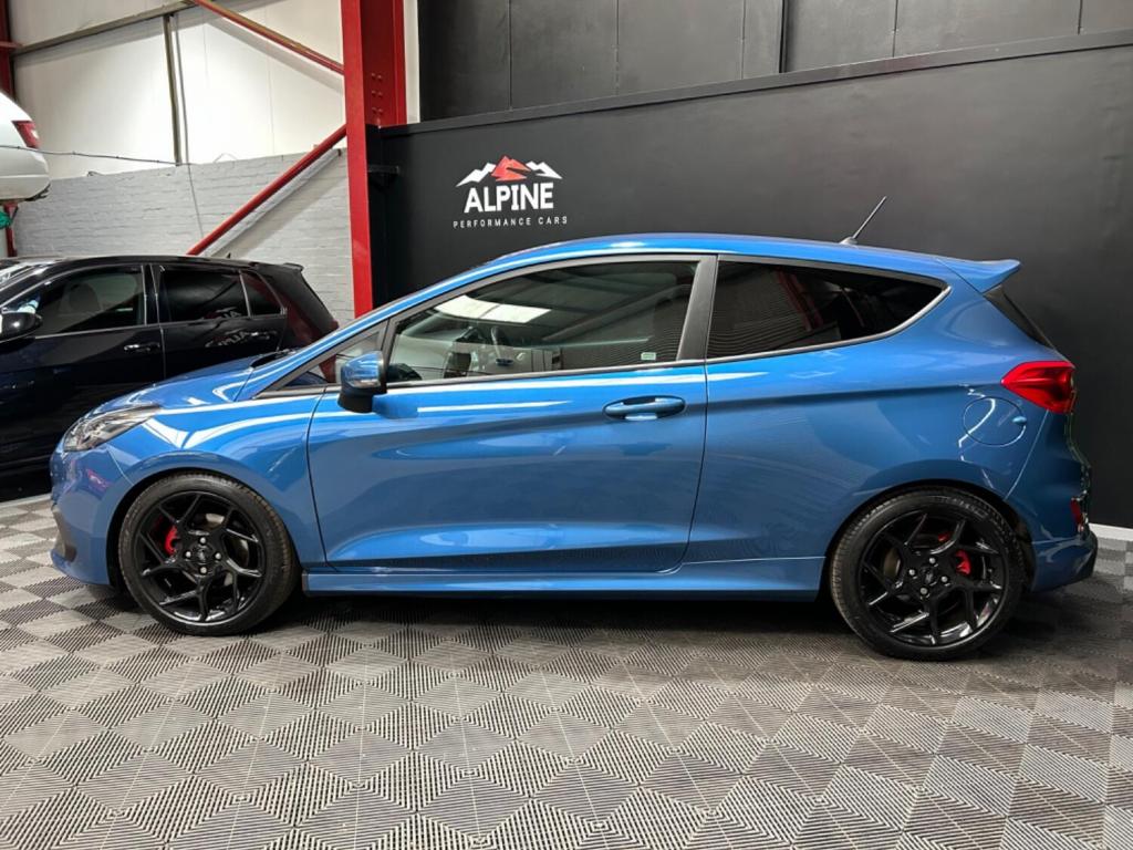 View FORD FIESTA 1.5 T EcoBoost ST-2