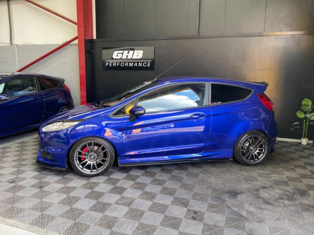 View FORD FIESTA 1.6 T EcoBoost ST-2