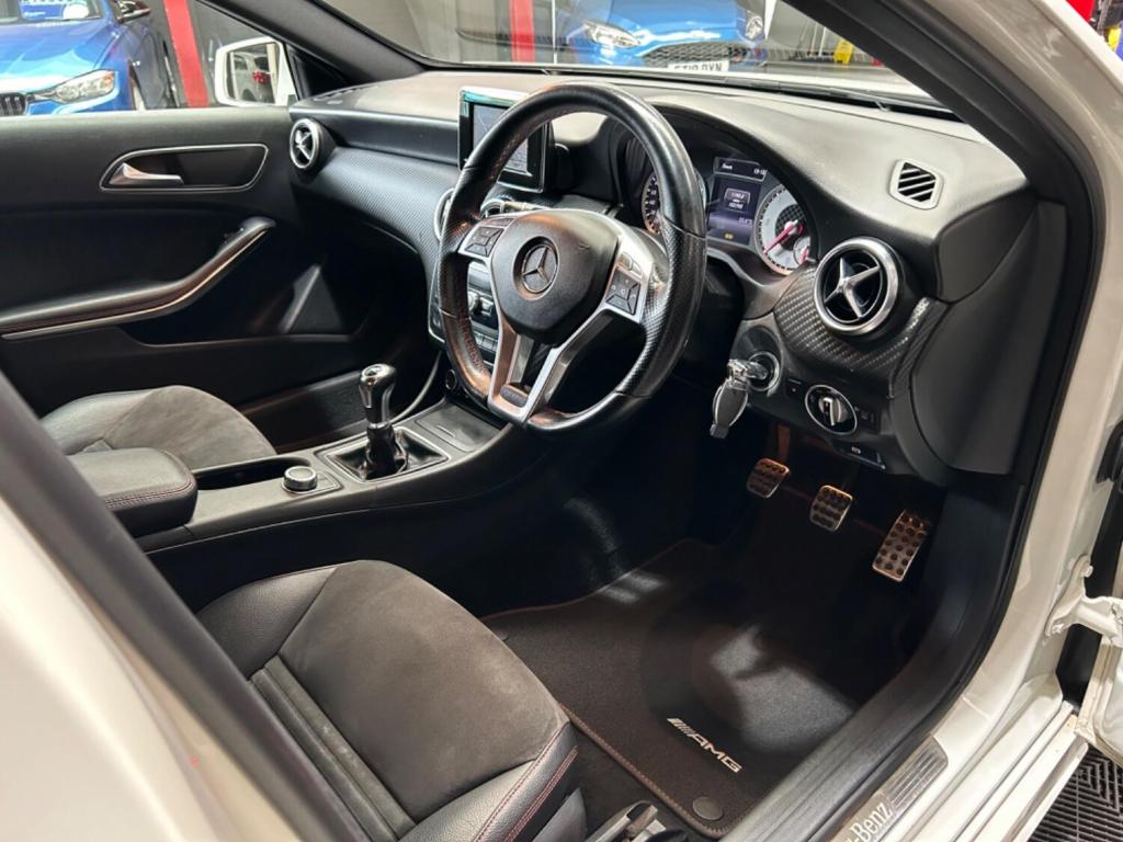 MERCEDES-BENZ A CLASS