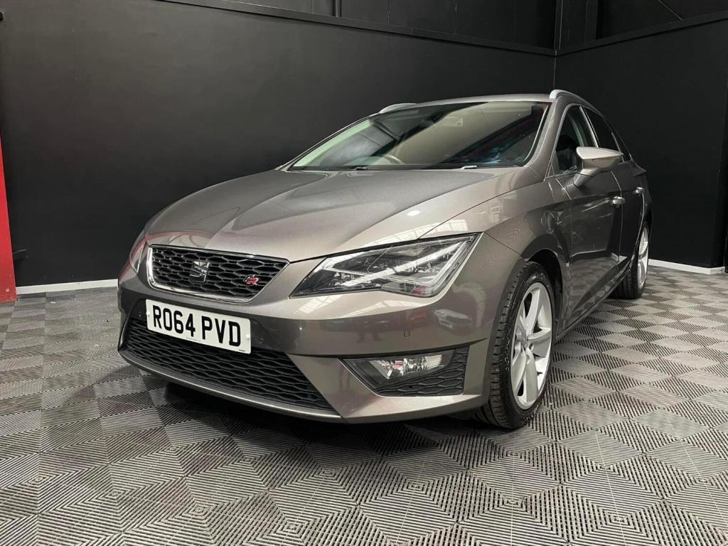 SEAT LEON