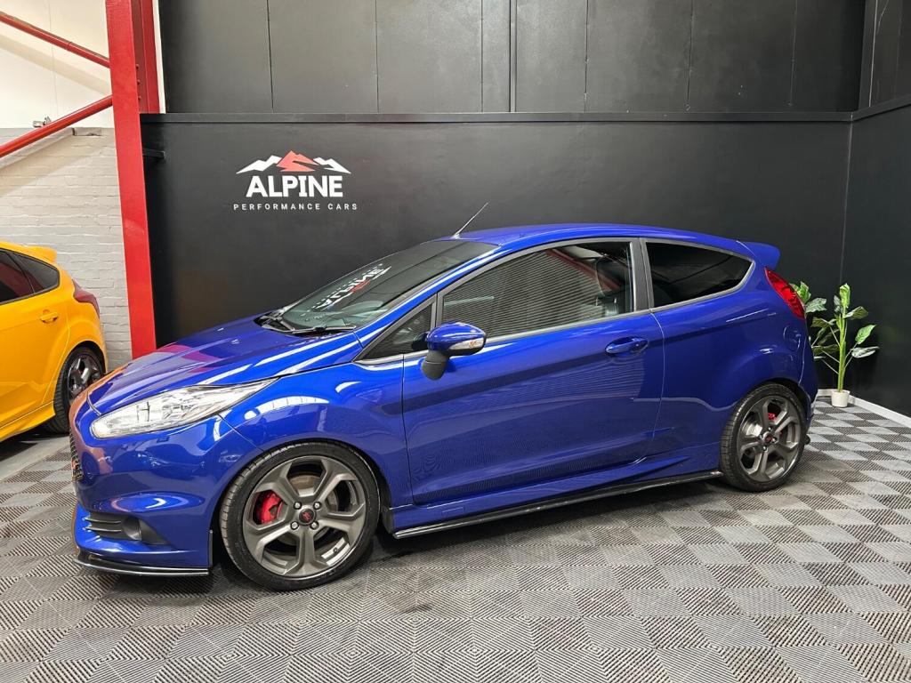 View FORD FIESTA 1.6 T EcoBoost ST-3