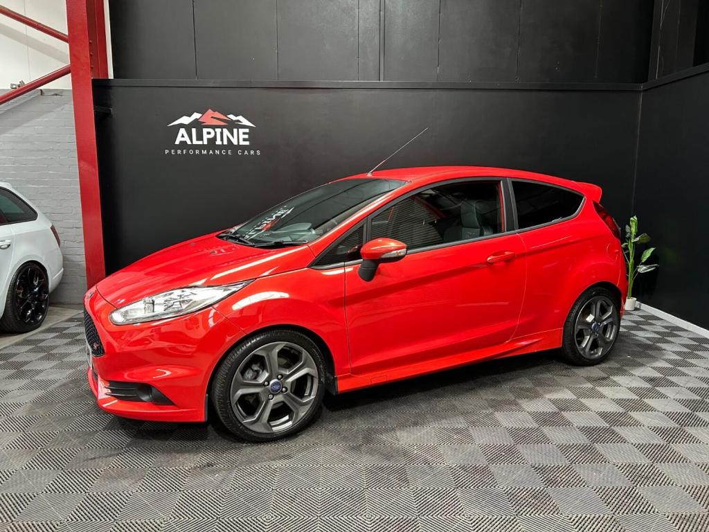 View FORD FIESTA 1.6 T EcoBoost ST-2