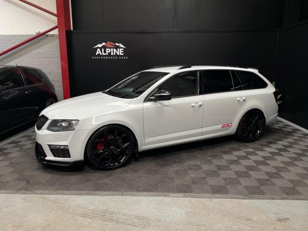 View SKODA OCTAVIA 2.0 TSI vRS 230