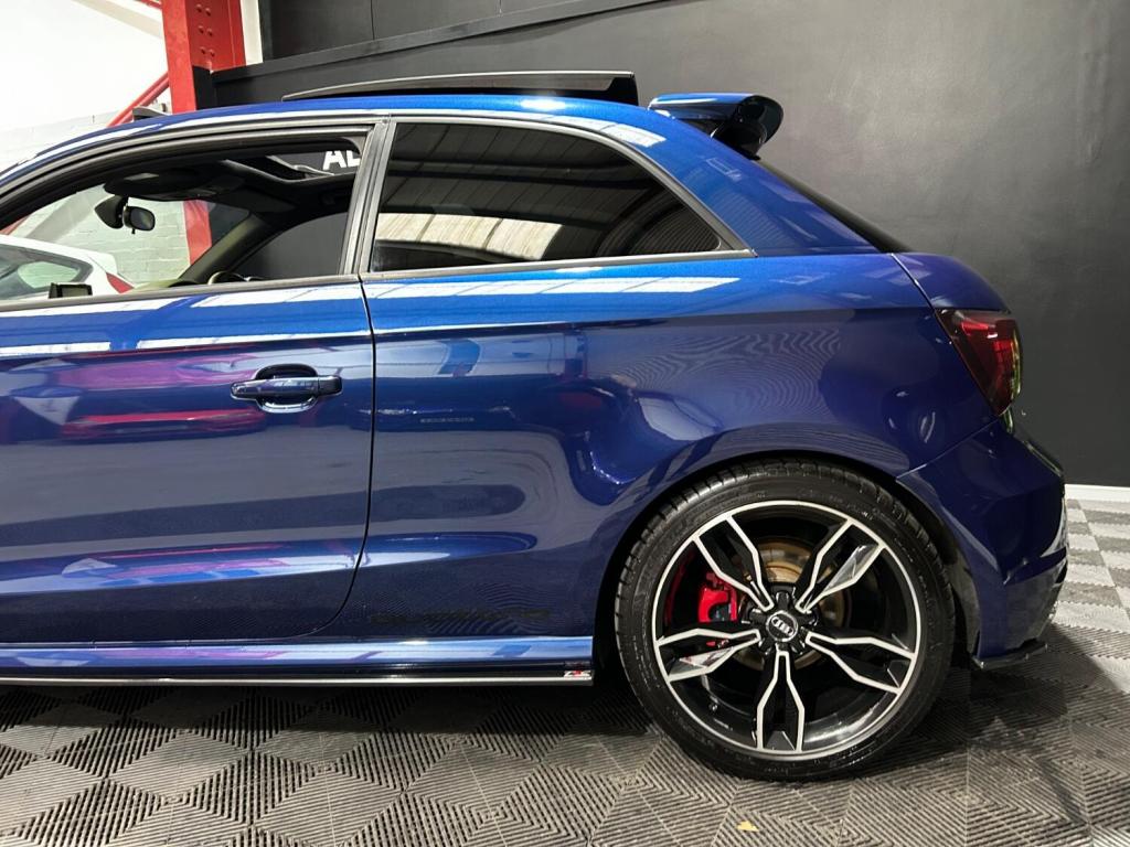 AUDI S1
