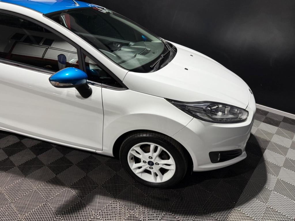 FORD FIESTA