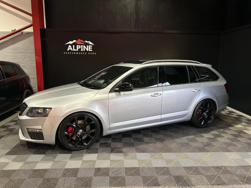 View SKODA OCTAVIA 2.0 TFSI vRS