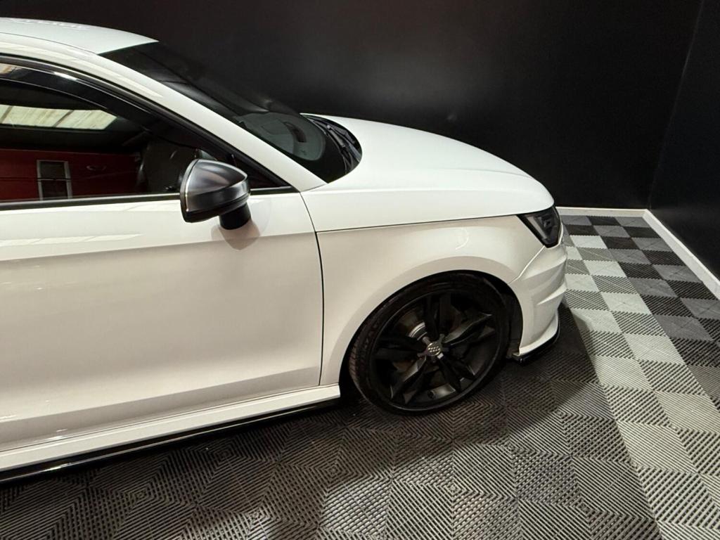 AUDI S1