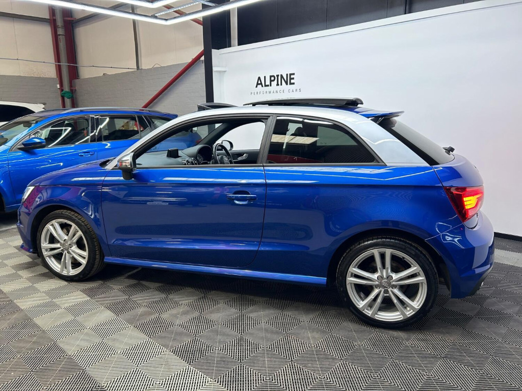 View AUDI S1 2.0 TFSI