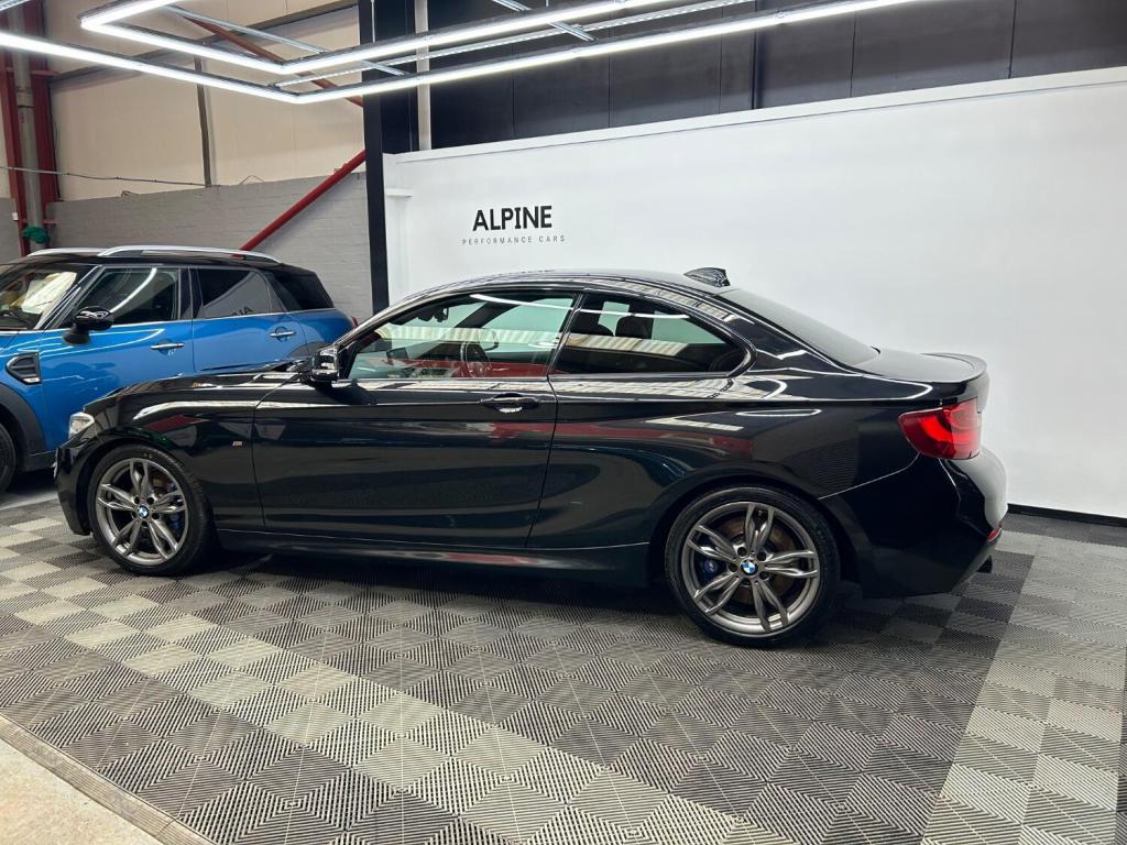 View BMW 2 SERIES 3.0 M235i Coupe