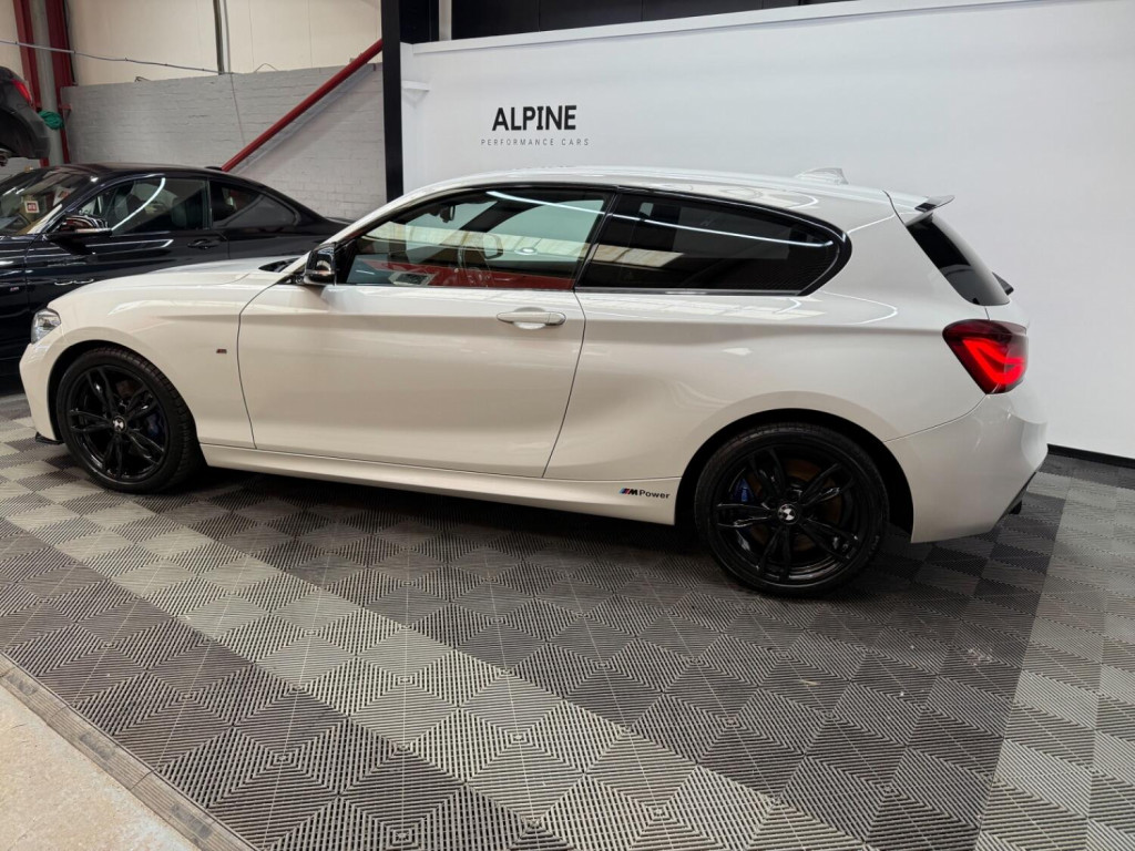 View BMW 1 SERIES 3.0 M135i 3-Door Sports